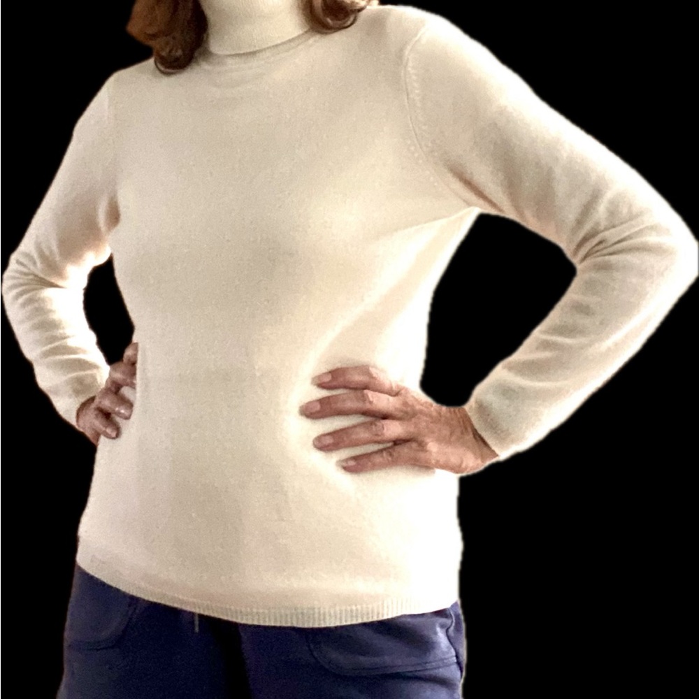 Cashmere Charter Club Luxury Turtleneck Sweater Sz Medium